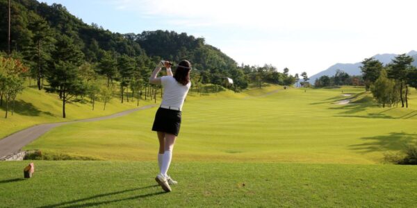 beginner-golf-lessons 